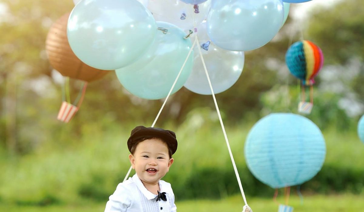 Come fly with me! 
 The awesome Raffy pre-birthday shoot! 
#inpa #babyphotograph...